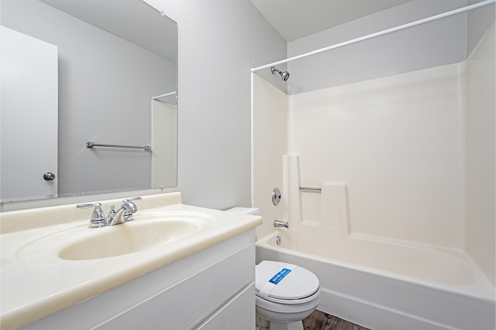 Thank you for viewing our Interior 7 at Shadow Glen Apartments in the city of Ramona.