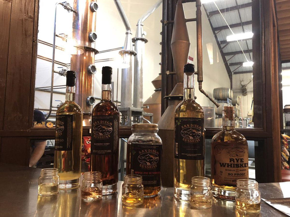 This image displays Neighborhood San Diego Sunshine image in Shadow Glen Apartments.